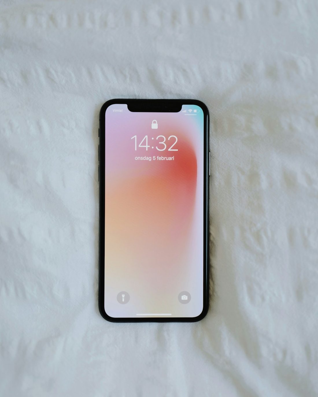 环球娱乐 APP 数据表界面示意